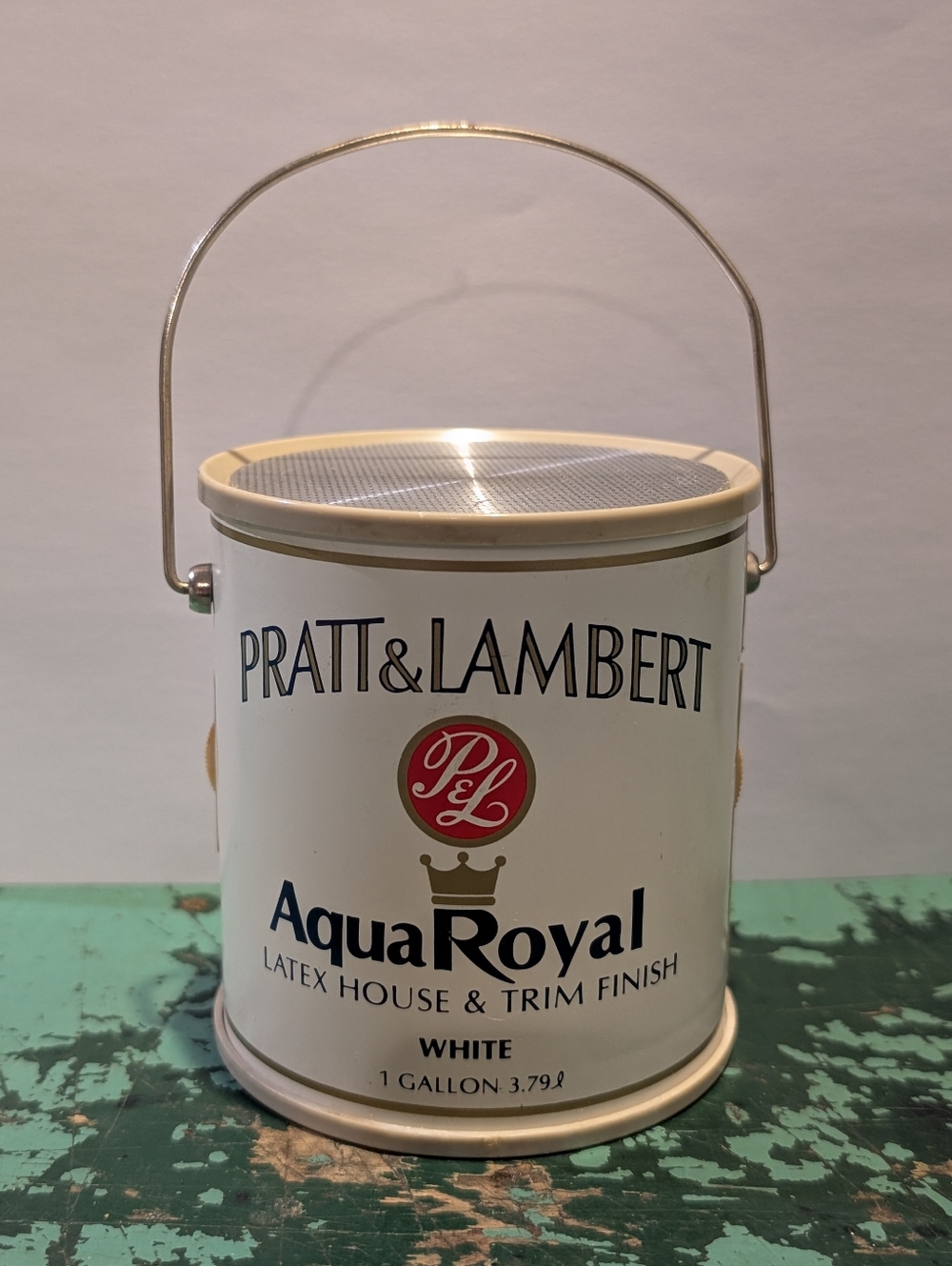 Vintage PRATT & LAMBERT PAINT CAN / A.M. Radio Nice Condition-Works Novelty